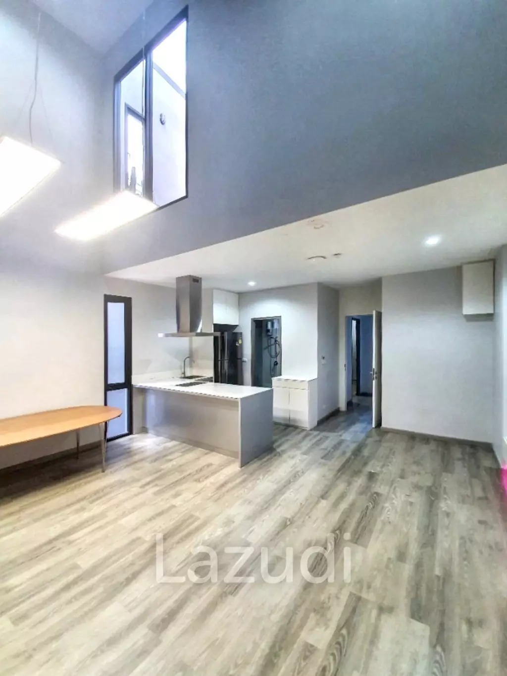 2 Bed 5 Bath 370 SQ.M Home office at The Pride 77