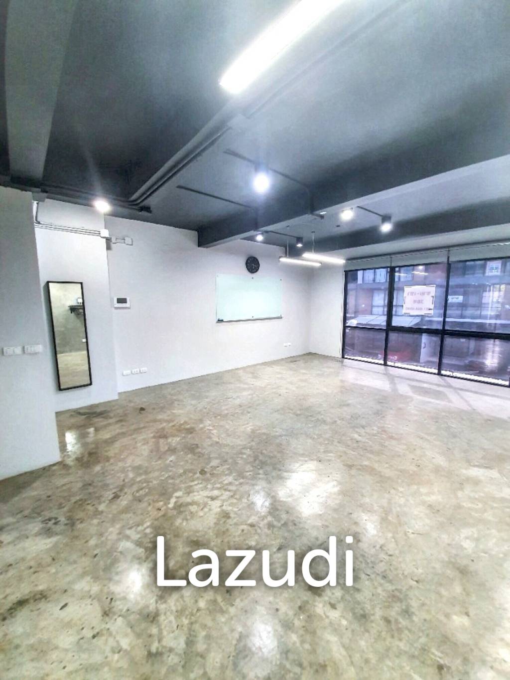 2 Bed 5 Bath 370 SQ.M Home office at The Pride 77