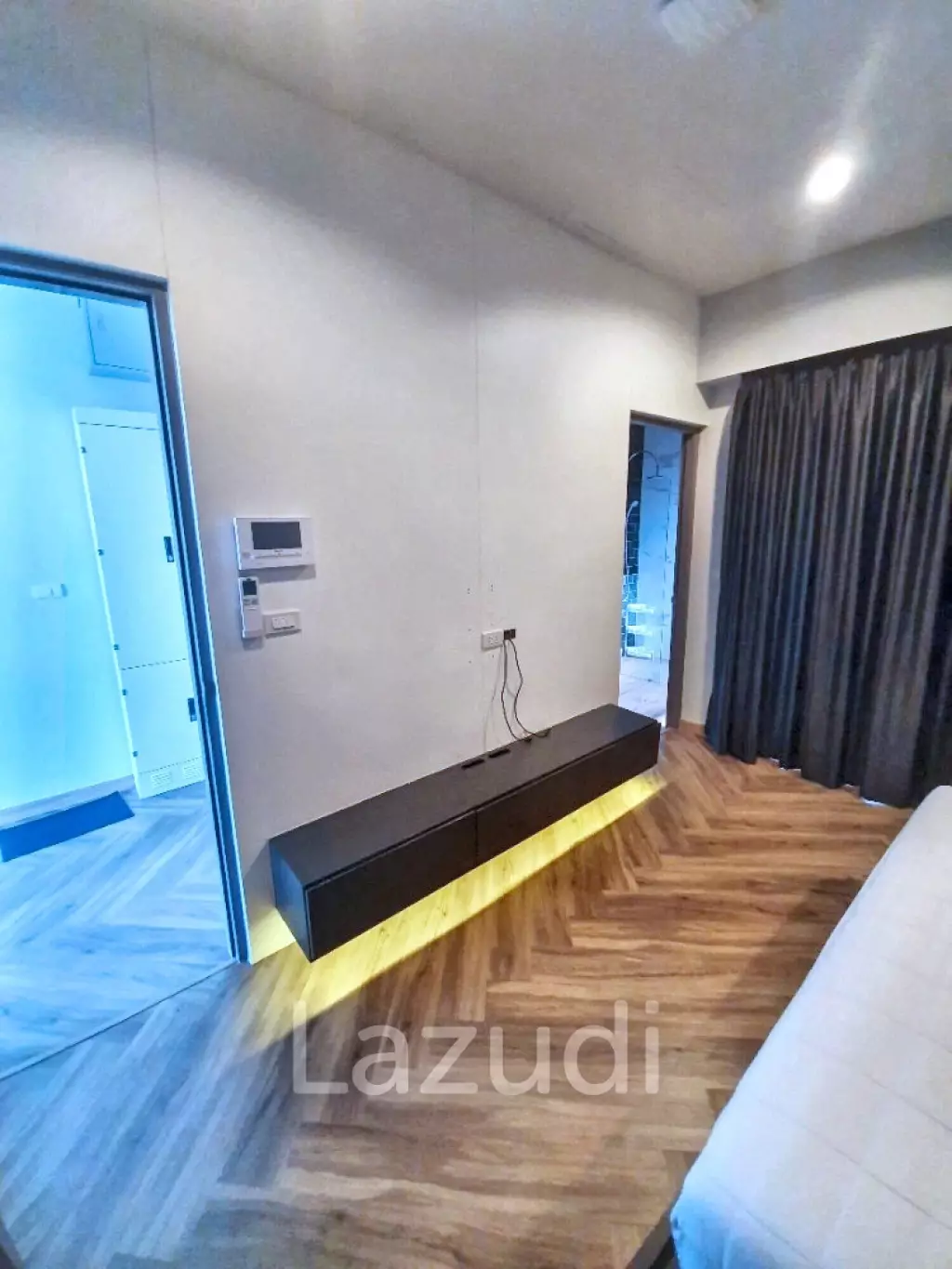 2 Bed 5 Bath 370 SQ.M Home office at The Pride 77