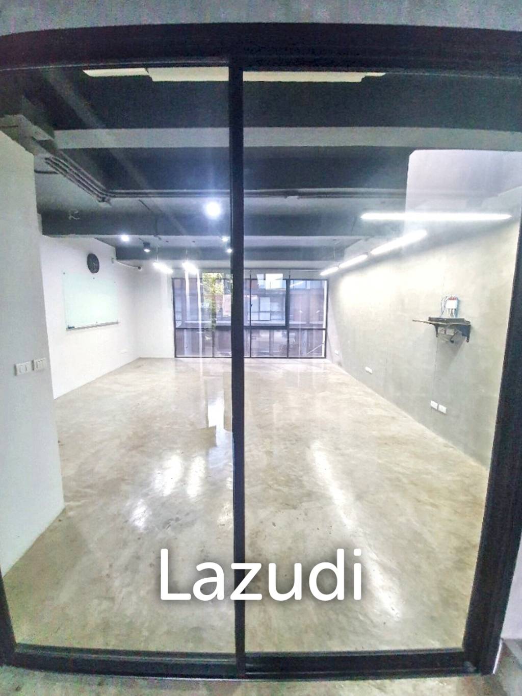 2 Bed 5 Bath 370 SQ.M Home office at The Pride 77