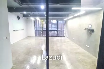 2 Bed 5 Bath 370 SQ.M Home office at The Pride 77
