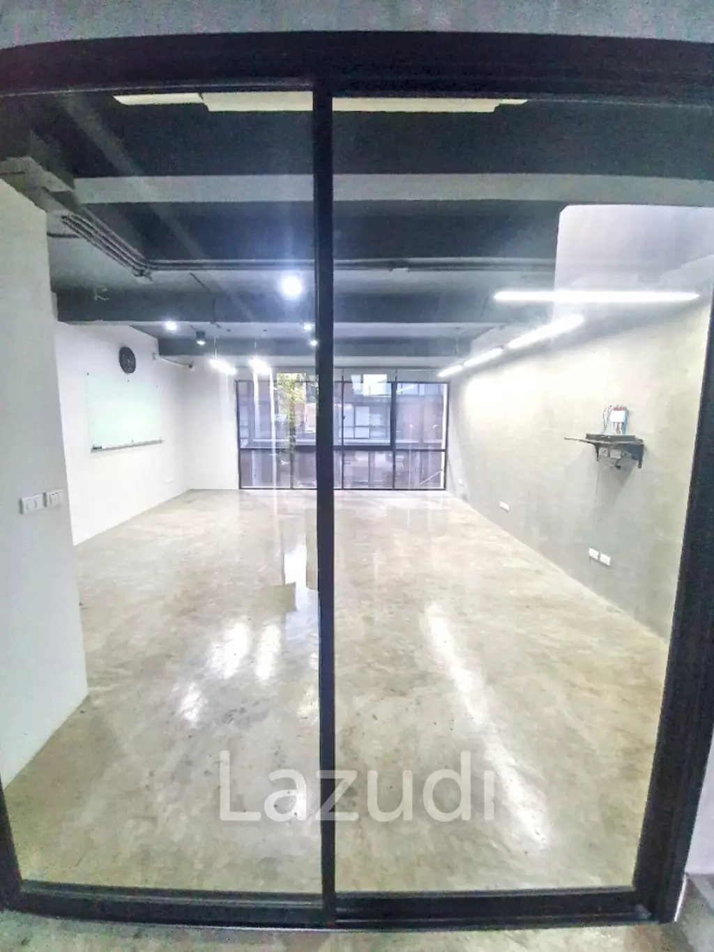 2 Bed 5 Bath 370 SQ.M Home office at The Pride 77