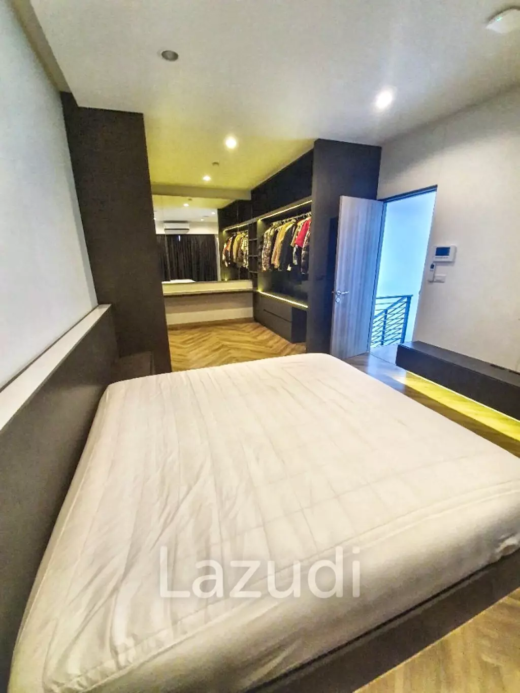 2 Bed 5 Bath 370 SQ.M Home office at The Pride 77