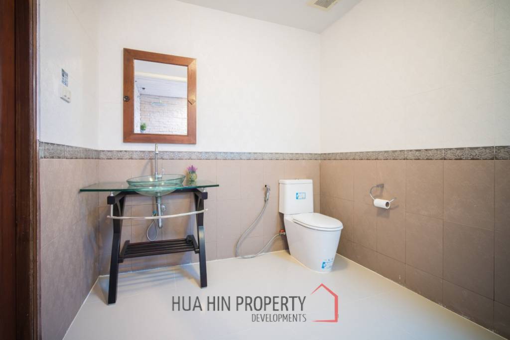 For Sale/Rent : Spacious Furnished 3 Bedroom Villa with Pool in Cha Am