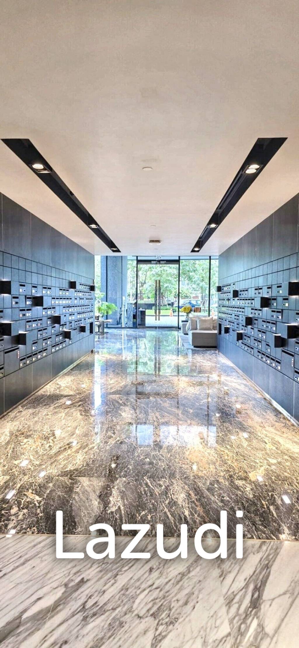 34.75 sqm 1 Bedroom Condo on 26th Floor at The Line Ratchathewi Bangkok