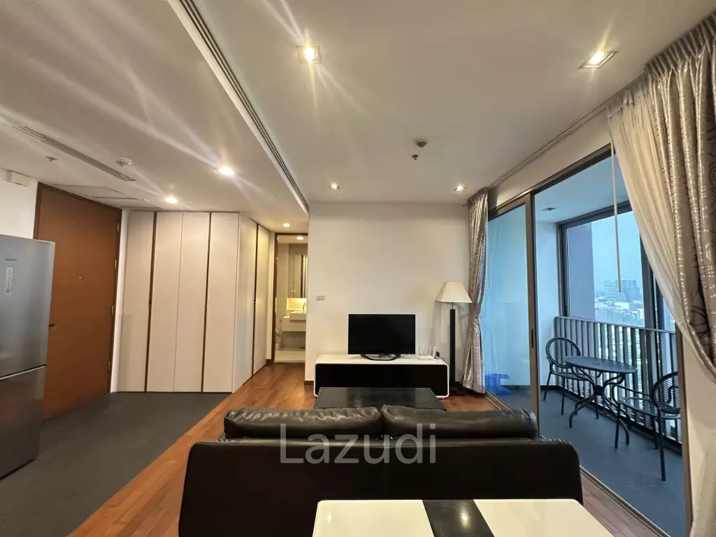 2 Bedroom 2 Bathroom Condo 70 SQ.M.at  Ashton Morph 38