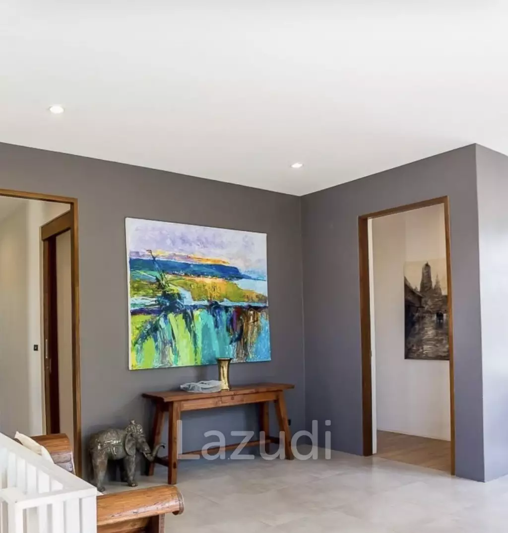 PALM HILL 2 STOREY VILLA  : 5 bed exceptional golf villa