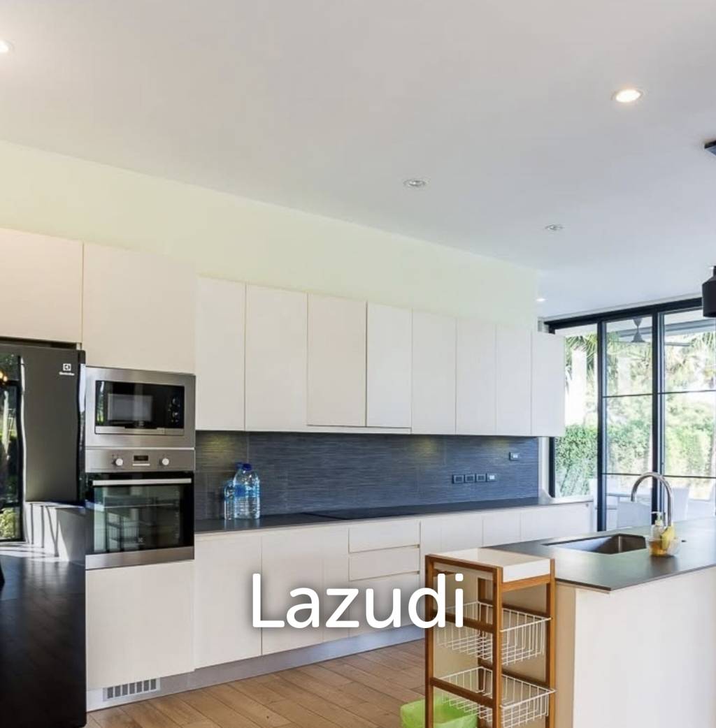 2,000 ตร.ม 5 เตียง 5 อาบน้ำ วิลล่า For ขาย