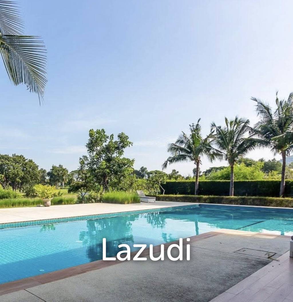 2,000 ตร.ม 5 เตียง 5 อาบน้ำ วิลล่า For ขาย