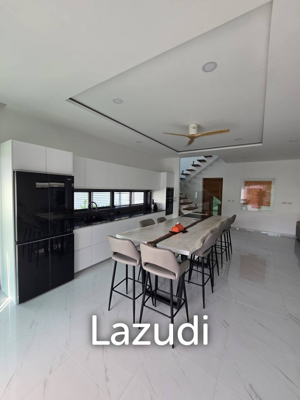 Stunning 3-Bedroom Villa with Pool in Bo Phut