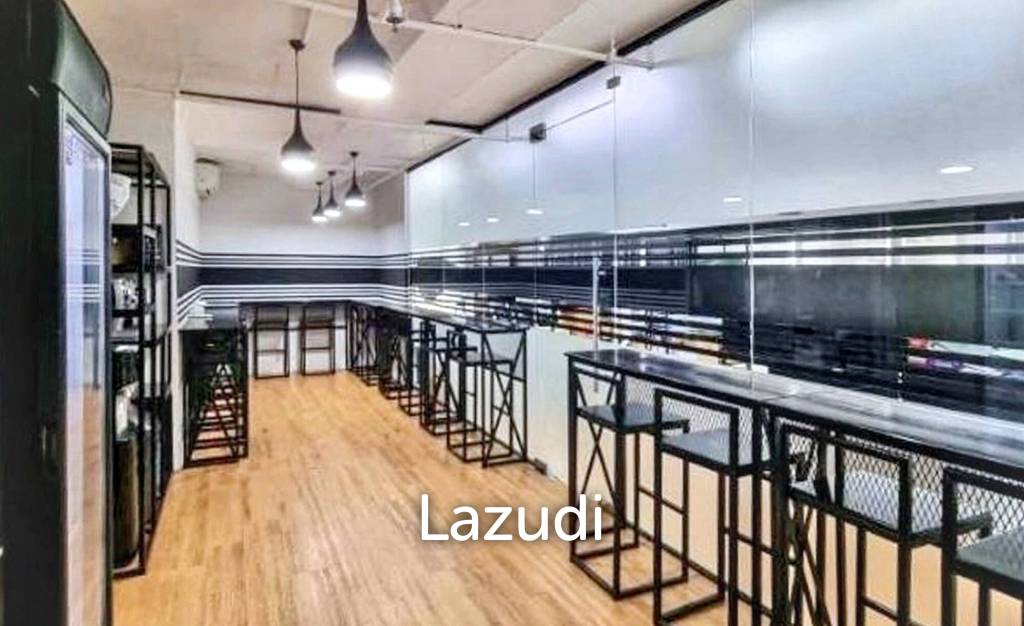 6 Baths room 246 SQ.M Office at Sukhumvit Suites