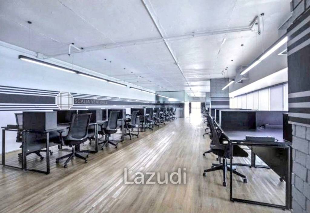 6 Baths room 246 SQ.M Office at Sukhumvit Suites