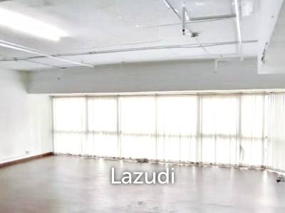 1 Bathroom 77 SQ.M Office at Sukhumvit Suites