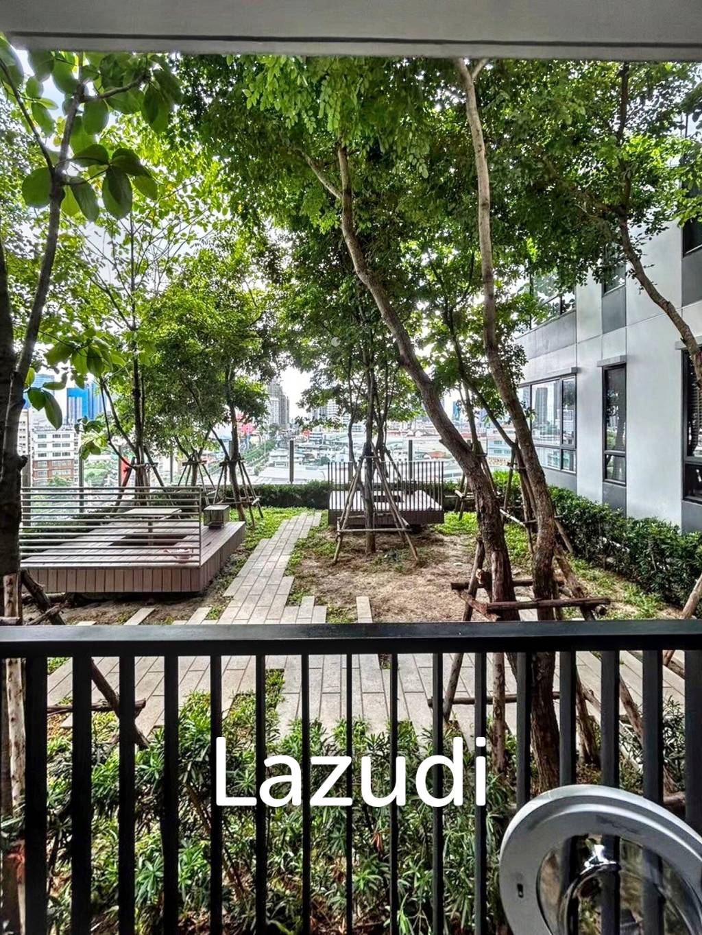 1 Bedroom 1 Bathroom 33 SQ.M Maru Ladprao 15