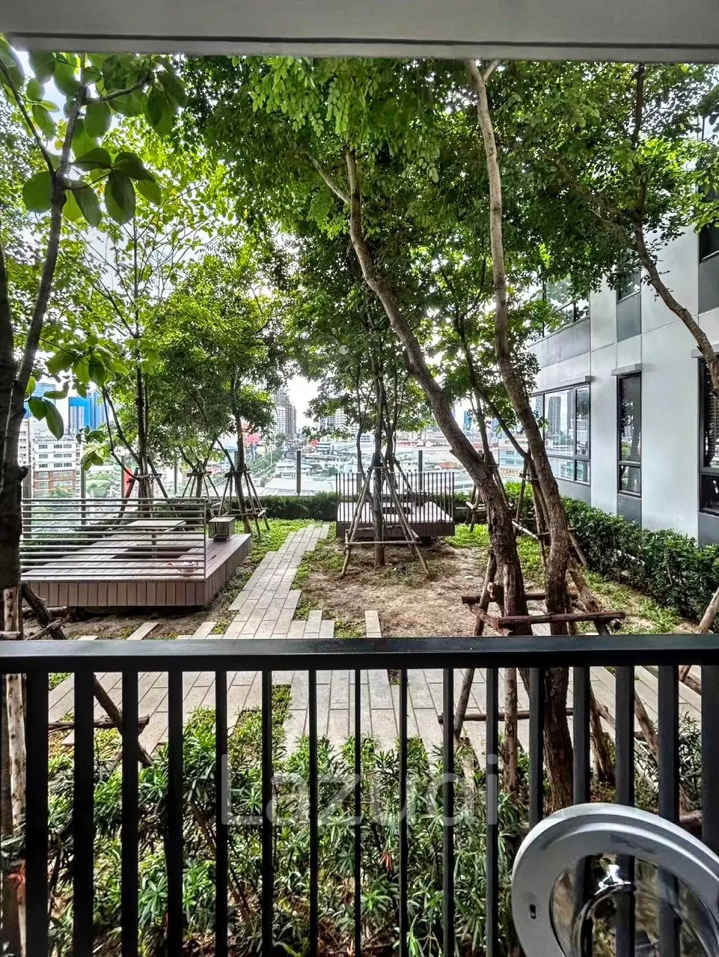 1 Bedroom 1 Bathroom 33 SQ.M Maru Ladprao 15