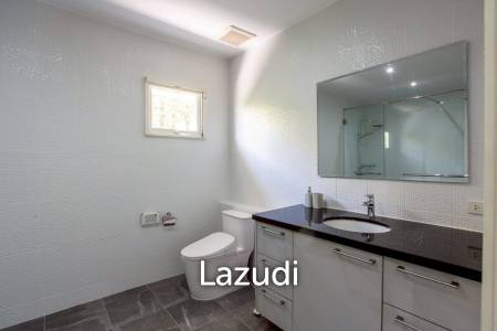 Exclusive 3 Bedroom Pool Villa In Black Mountain Golf Course