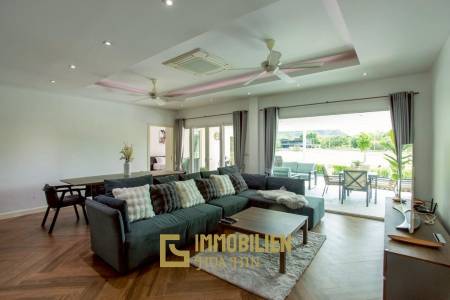 วิลล่าพูล 3 ห้องนอนสุดพิเศษในสนามกอล์ฟแบล็คเมาน์เทน
