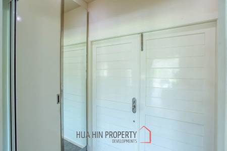 Exclusive 3 Bedroom Pool Villa In Black Mountain Golf Course