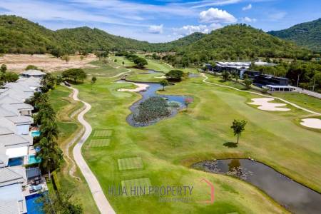 Exclusive 3 Bedroom Pool Villa In Black Mountain Golf Course