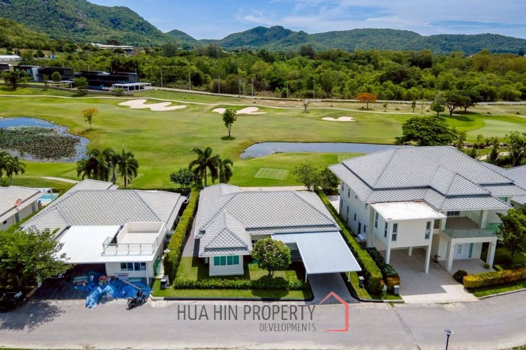 Exclusive 3 Bedroom Pool Villa In Black Mountain Golf Course