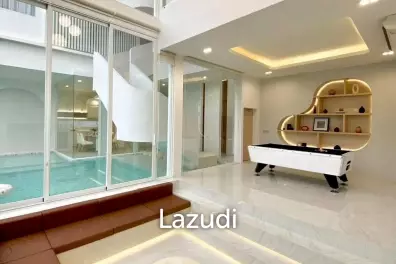 4 Beds 6 Baths 447 SQ.M. The Pool Space Villa
