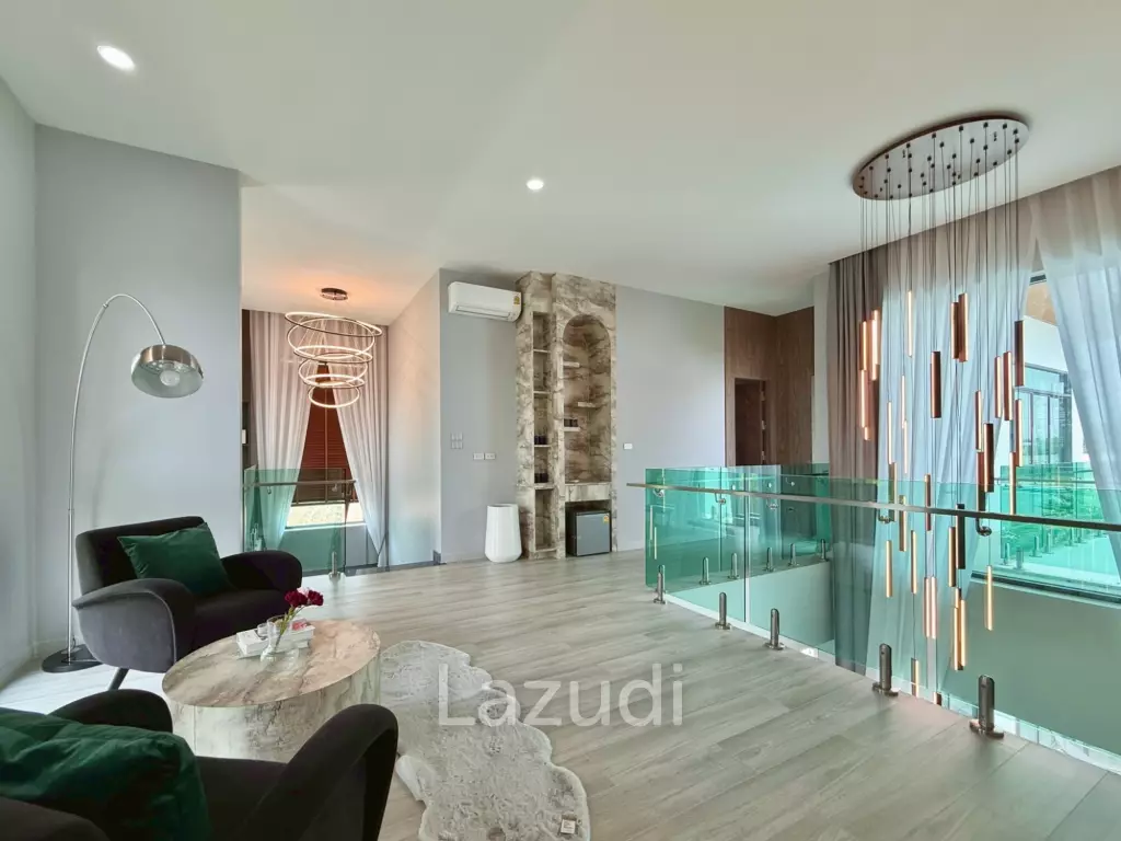 4 Beds 5 Baths 313 SQ.M. The Sugar Palm Villas