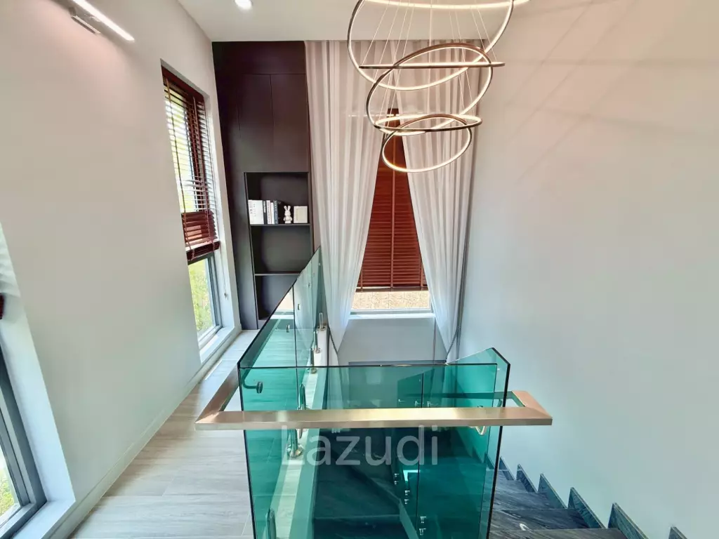 4 Beds 5 Baths 313 SQ.M. The Sugar Palm Villas