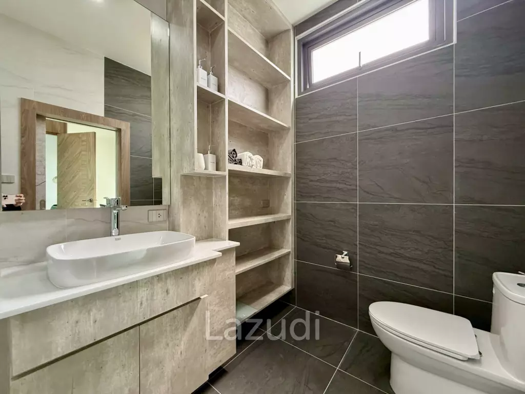 4 Beds 5 Baths 313 SQ.M. The Sugar Palm Villas