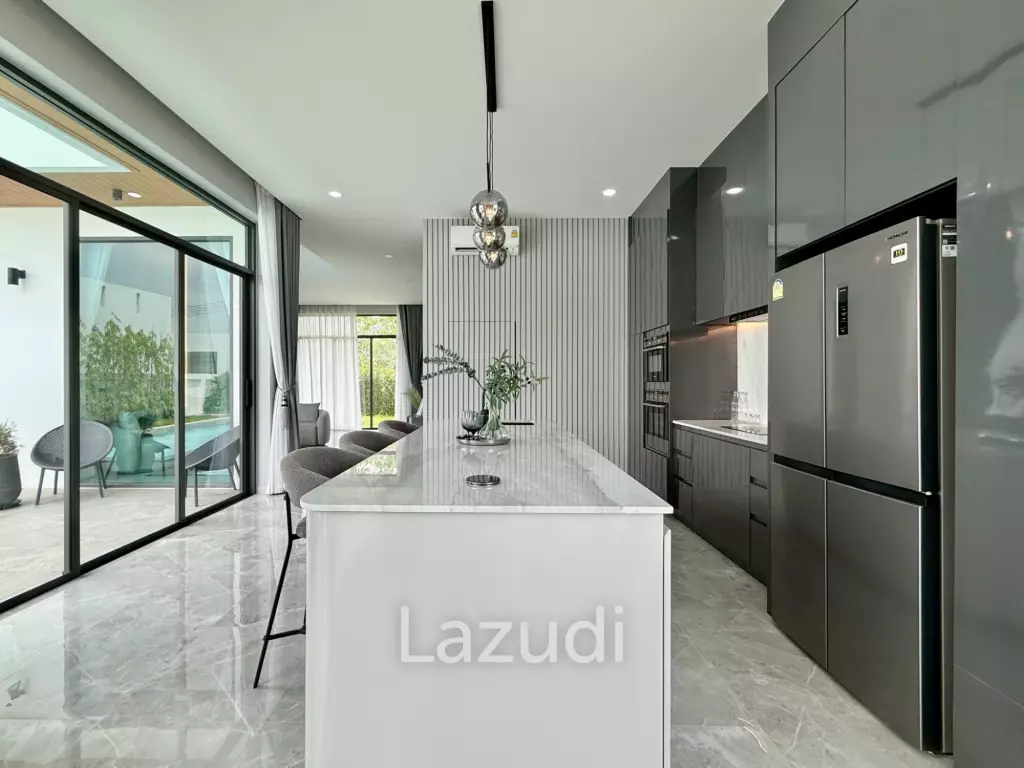 4 Beds 5 Baths 313 SQ.M. The Sugar Palm Villas