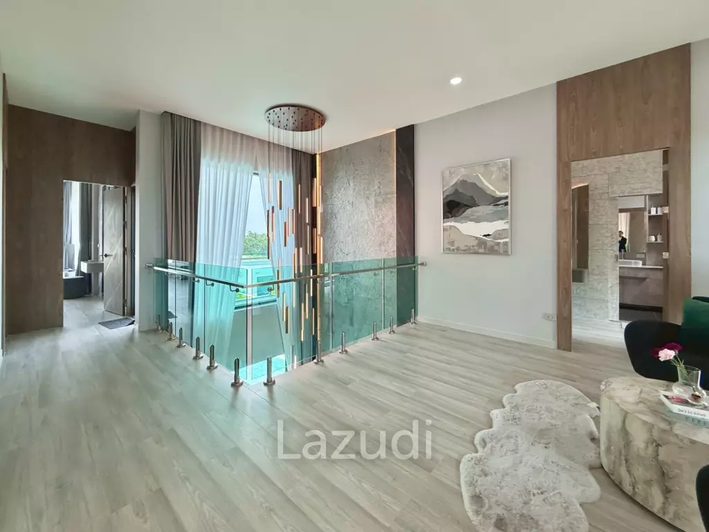 4 Beds 5 Baths 313 SQ.M. The Sugar Palm Villas