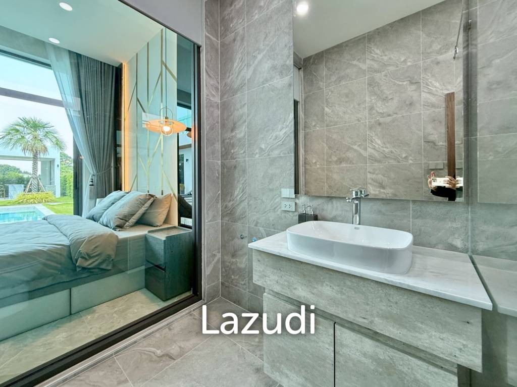 4 Beds 5 Baths 313 SQ.M. The Sugar Palm Villas