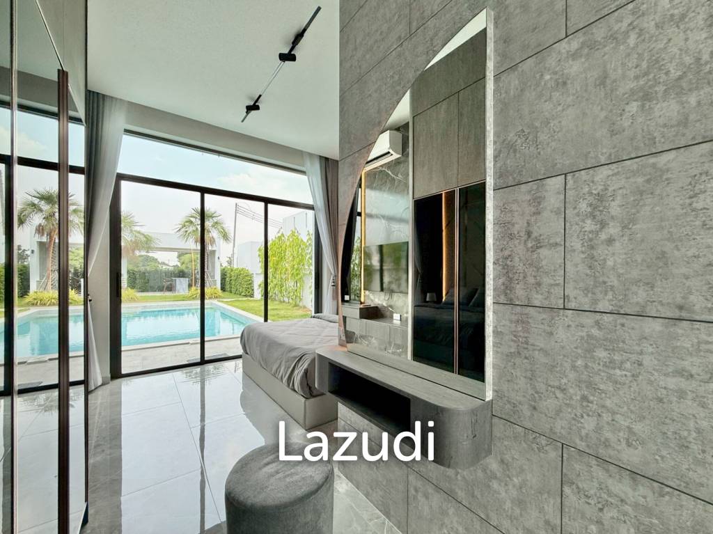 4 Beds 5 Baths 313 SQ.M. The Sugar Palm Villas
