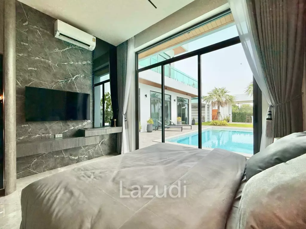 4 Beds 5 Baths 313 SQ.M. The Sugar Palm Villas