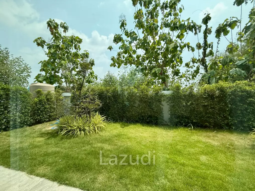 4 Beds 5 Baths 313 SQ.M. The Sugar Palm Villas