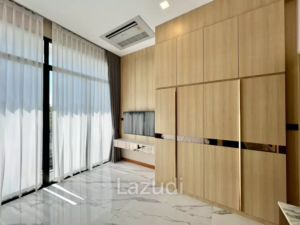 4 Beds 3 Baths 181 SQ.M. Villa La Richie
