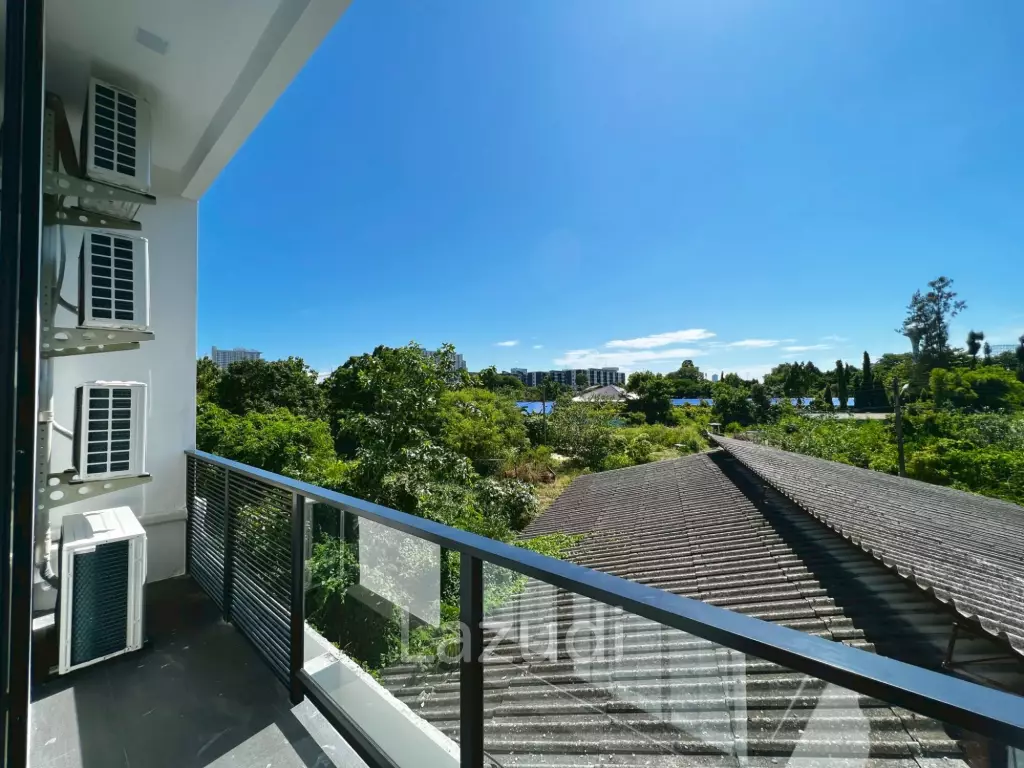 4 Beds 3 Baths 181 SQ.M. Villa La Richie