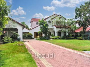 4 Bed 3 Bath 350 SQ.M Detached house Ladawan srinakarin