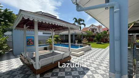 Tropical Seaview : Two-Story Villa with Pool in Pak Nam Pran