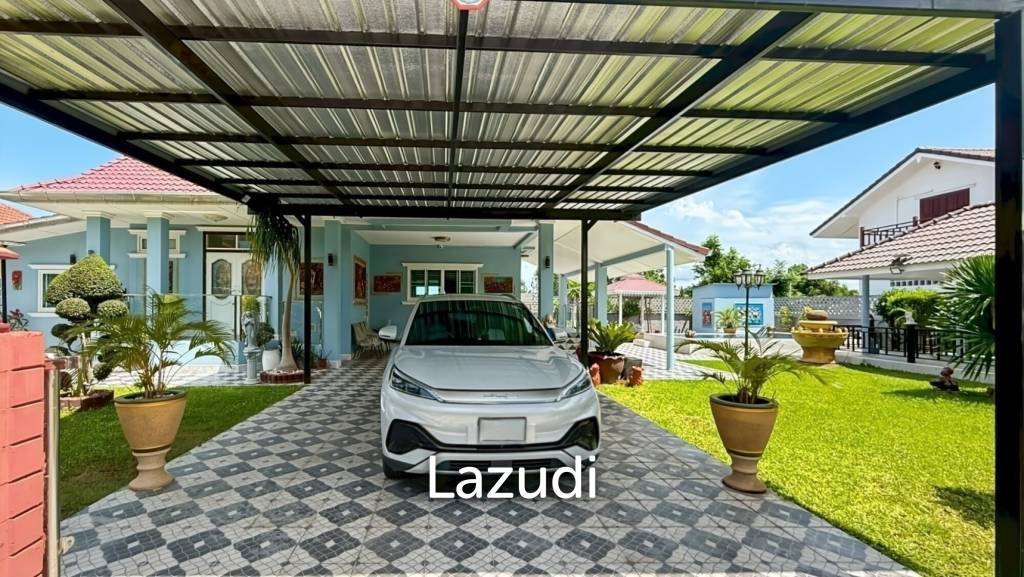 Tropical Seaview : Two-Story Villa with Pool in Pak Nam Pran