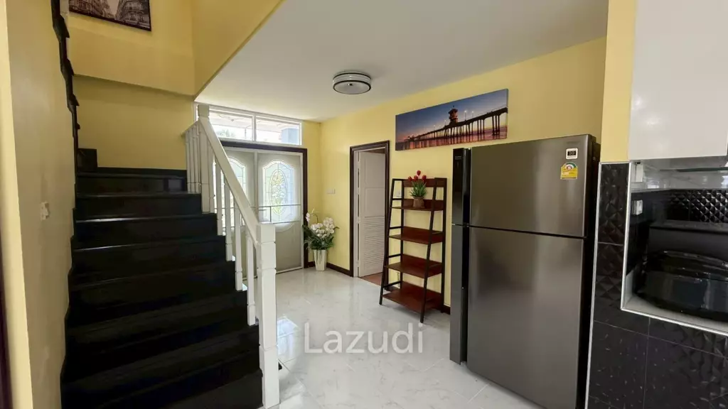 Tropical Seaview : Two-Story Villa with Pool in Pak Nam Pran