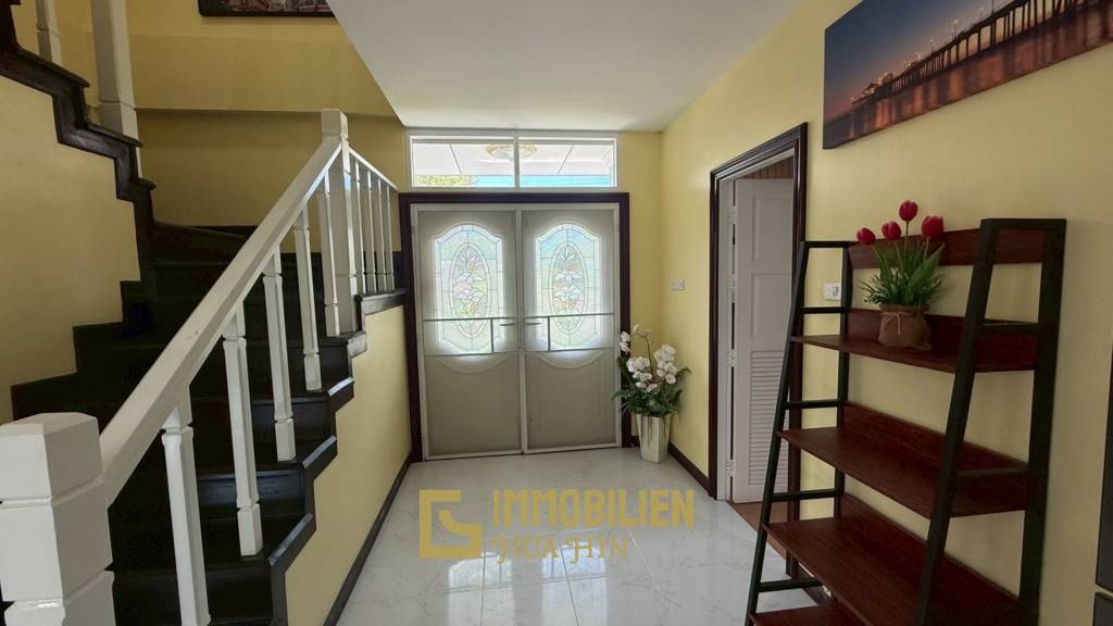 ขายวิลล่า 2 ชั้น 4 ห้องนอนใน Tropical Seaview ปากน้ำปราณ