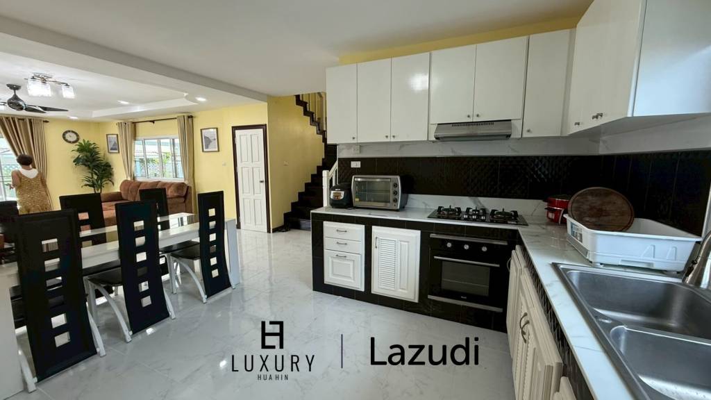 ขายวิลล่า 2 ชั้น 4 ห้องนอนใน Tropical Seaview ปากน้ำปราณ