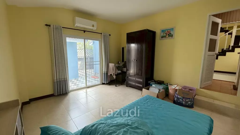 Tropical Seaview : Two-Story Villa with Pool in Pak Nam Pran