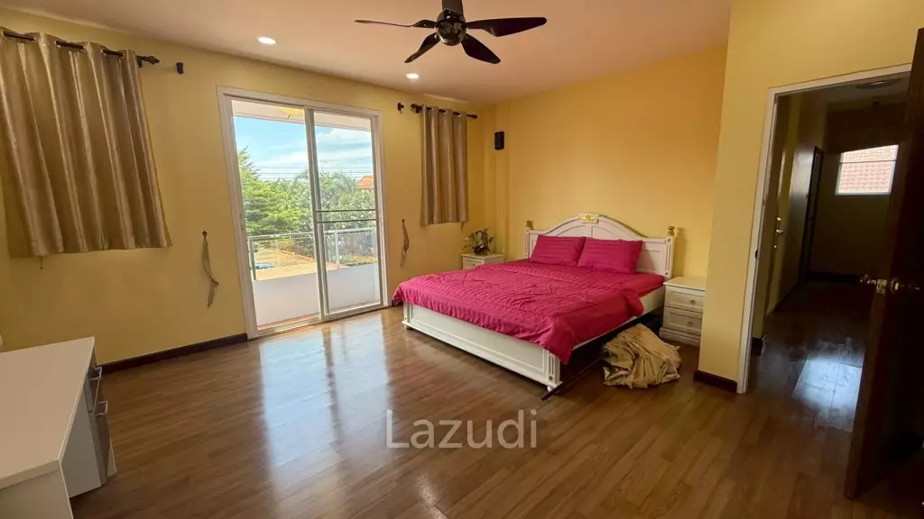 Tropical Seaview : Two-Story Villa with Pool in Pak Nam Pran
