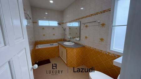 ขายวิลล่า 2 ชั้น 4 ห้องนอนใน Tropical Seaview ปากน้ำปราณ