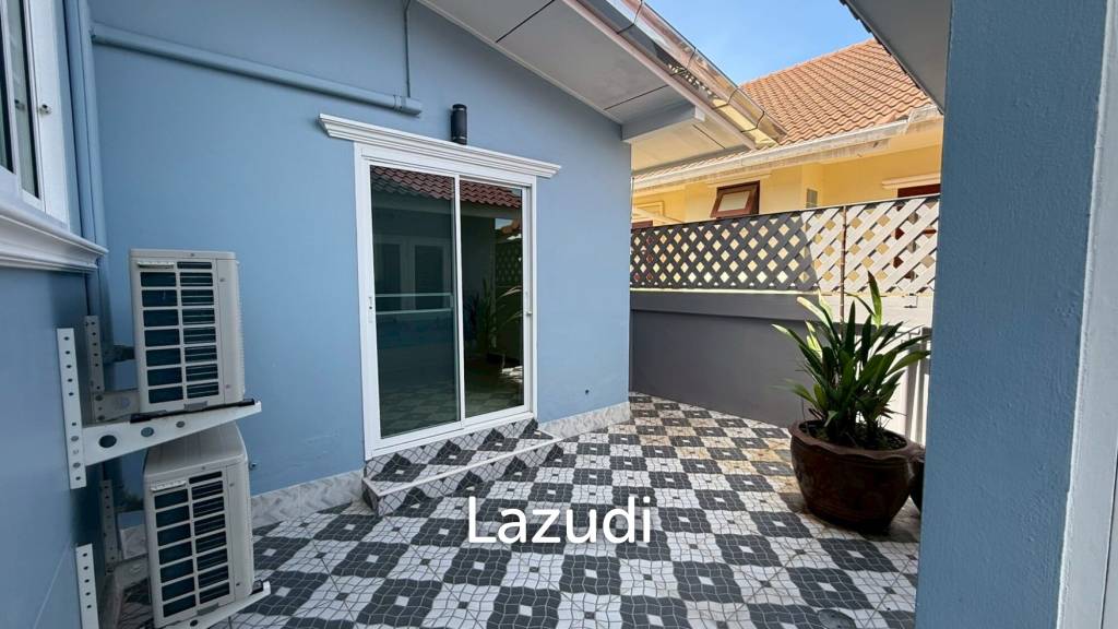 Tropical Seaview : Two-Story Villa with Pool in Pak Nam Pran