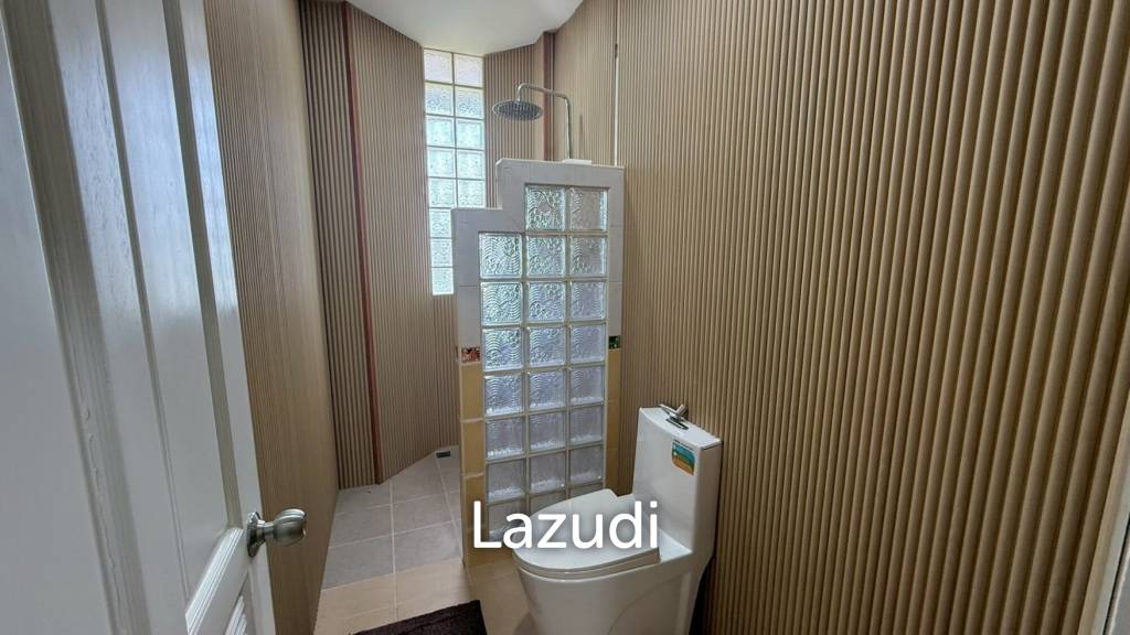 Tropical Seaview : Two-Story Villa with Pool in Pak Nam Pran
