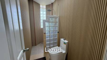 Tropical Seaview : Two-Story Villa with Pool in Pak Nam Pran