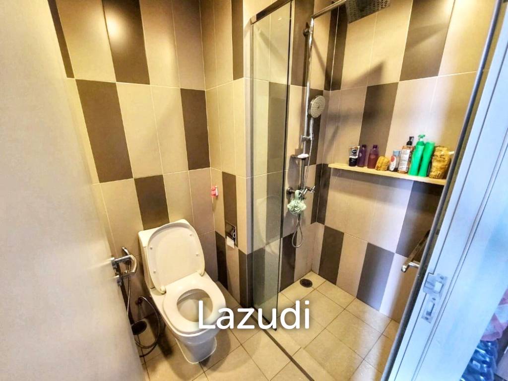 1 Bed 1 Bath 43 SQ.M At Onyx Phaholyothin
