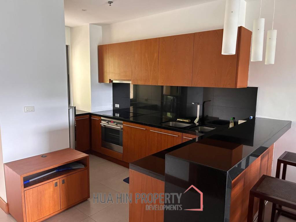 Black Mountain Golf Course: Excellent luxury condo with 2 bedrooms and 2 bathrooms